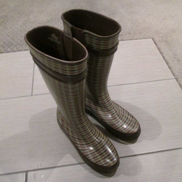 sperry rubber rain boots